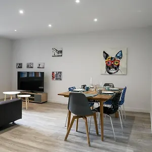  Appartement T3 Centre Historique-vieux Rodez, Parking Gratuit France